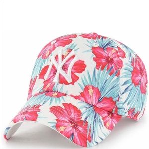 Official ‘47 MLB New York Yankees Floral/Summer Baseball Cap